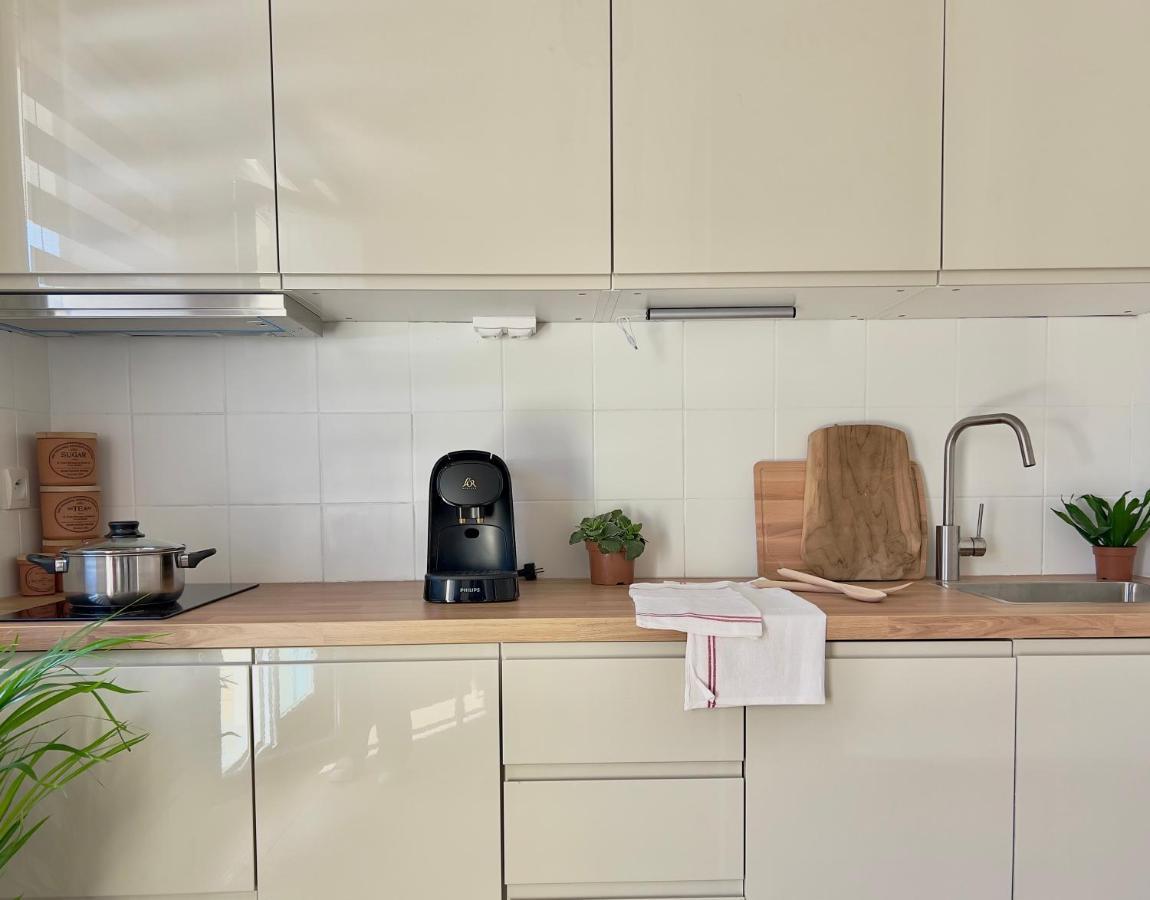 La Voulzie Appartement - Proche Centre Avec Parking Prive Provins Esterno foto