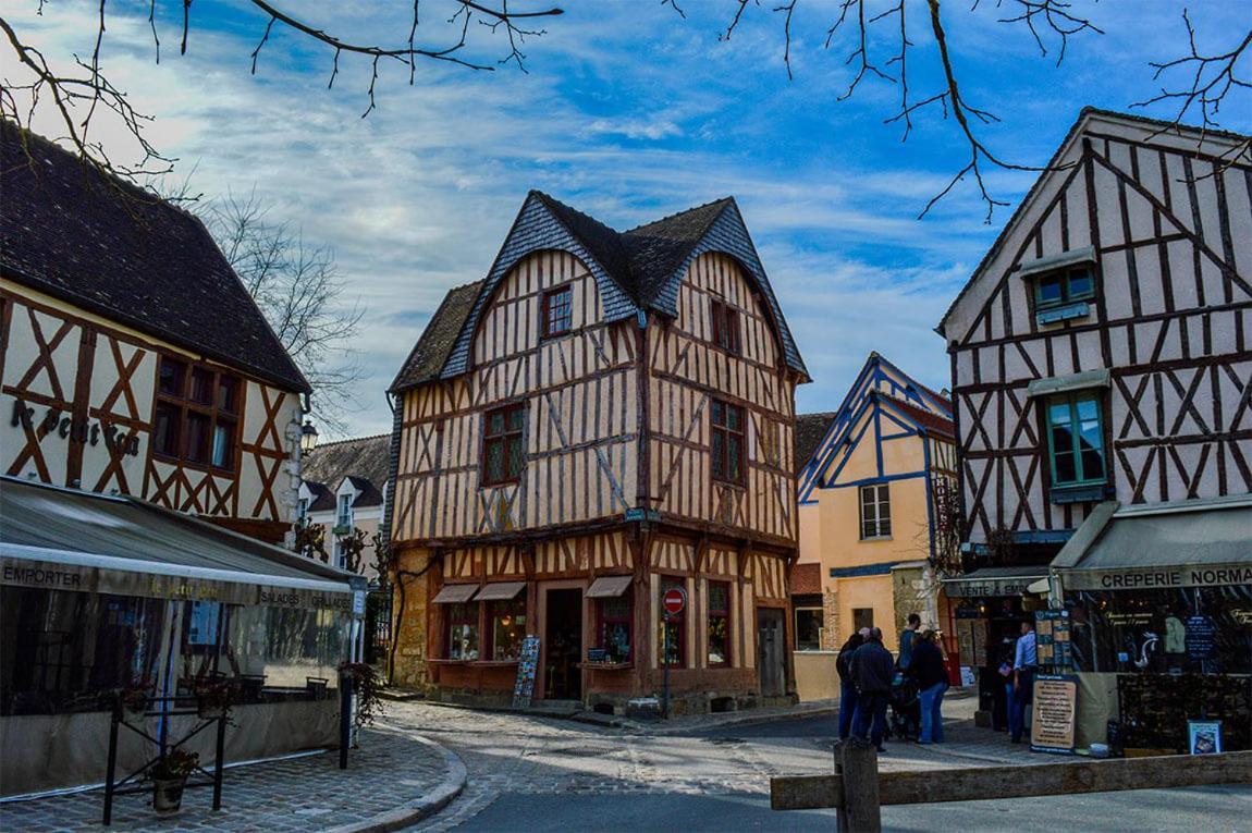 La Voulzie Appartement - Proche Centre Avec Parking Prive Provins Esterno foto